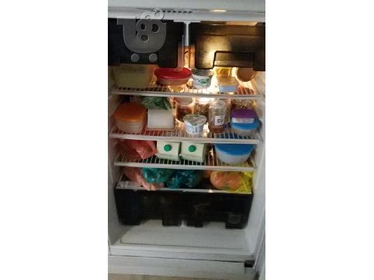 PoulaTo: Πωλείται ψυγείο Sharp