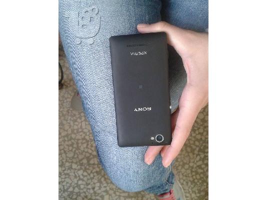 PoulaTo: Sony Xperia M