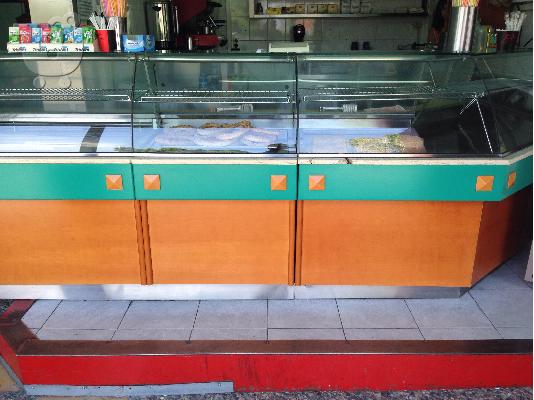 PoulaTo: Πωλείται Πωλείται FULL εξοπλισμός για μαγαζί καφέ-τυρόπιτα-κρύα sandwich - € 7.000