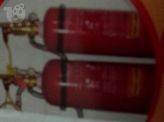 PoulaTo: ΠΩΛΗΣΗ 4 επαγγελματικοί πυροσβεστήρες καινούριοι, αχρησιμοποίητοι