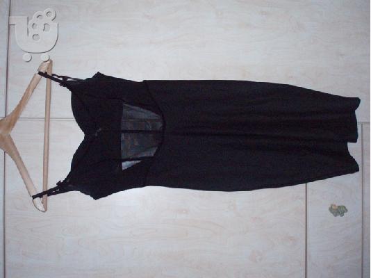Μαύρο ελαστικό φόρεμα