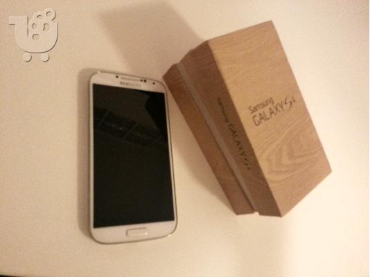 PoulaTo: Samsung Galaxy S4 GT-i9505 white frost 16GB