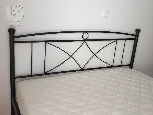 Διπλό κρεβάτι 150cm x 200cm