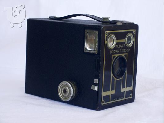 PoulaTo: Κοdak αντίκα φωτογραφική μηχανή του 1940 με 65 ευρώ