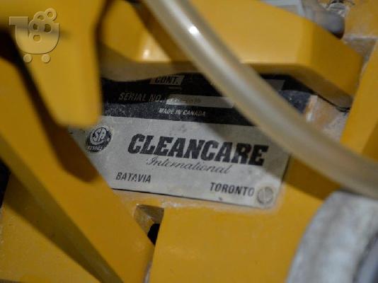 Μηχανή καθαρισμού δαπέδων Cleancare