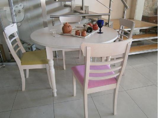 PoulaTo: Τραπέζι με καρέκλες