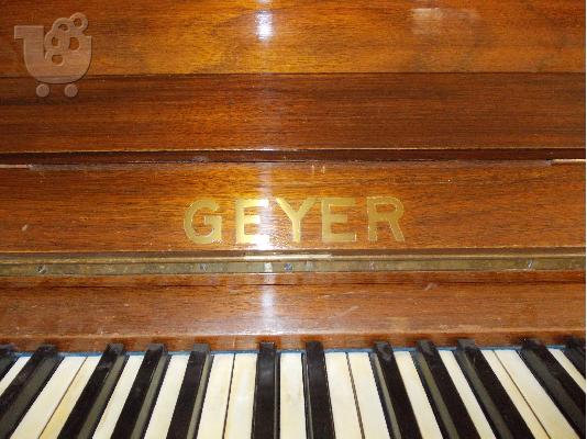 Piano Geyer