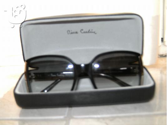 PoulaTo: Μαύρα γυαλιά ηλίου Pierre Cardin