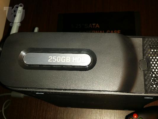 XBOX 360 - 250 GB HDD