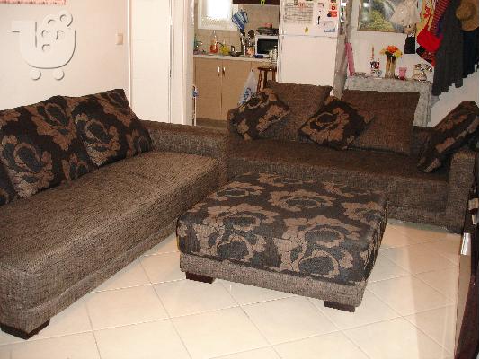 Σύγχρονος και άνετος γωνιακός καναπές