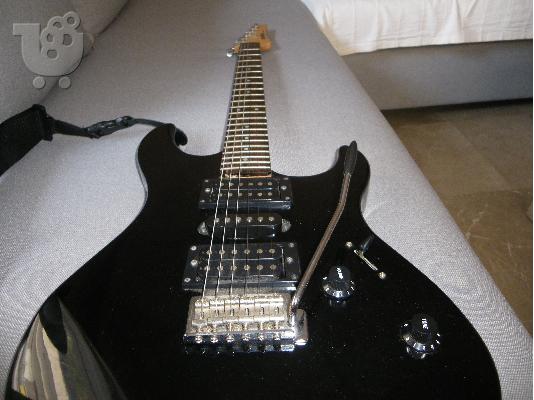 ηλεκτρική κιθάρα Yamaha ERG 121 μαύρη