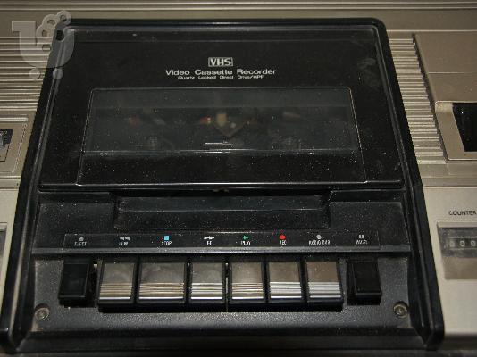 Συλλεκτικό βιντεoκασετόφωνο National VHS