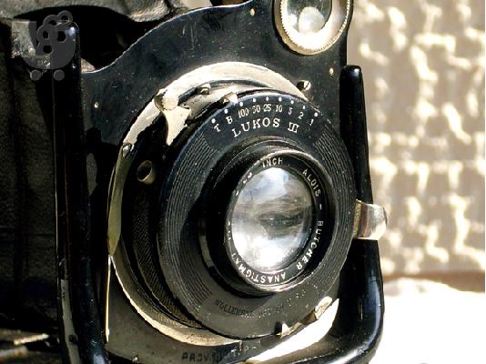 Φωτογραφική μηχανή γνήσια αντίκα. 105 ετών