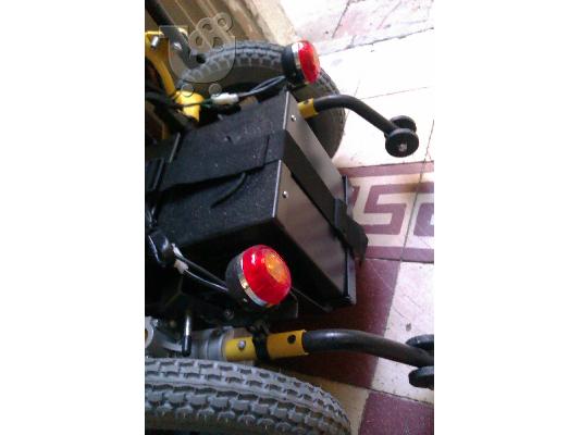 PoulaTo: Αμαξίδιο αναπηρικό