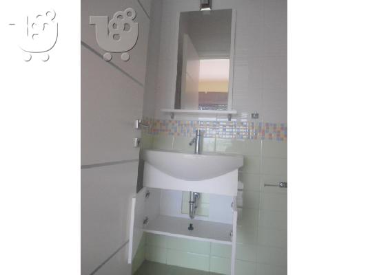 Επιπλο μπάνιου ideal standard , μοντέλο ΚΥΟΤΟ , λευκό χρώμα , κομπλέ ....