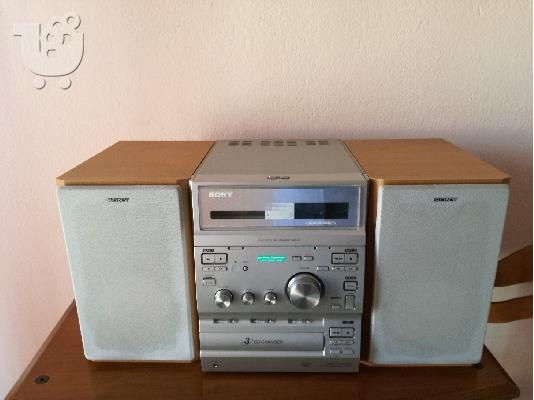 PoulaTo: Ραδιοκασετοφωνο - CD player