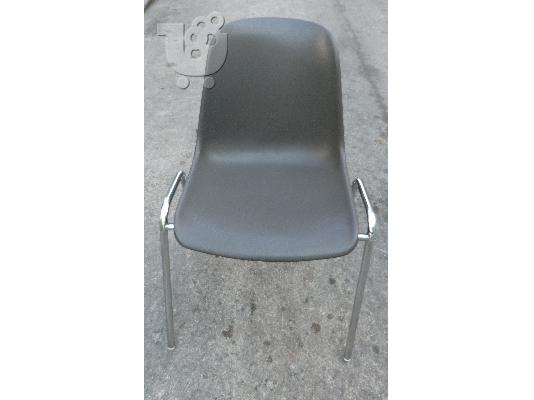 PoulaTo: Καρέκλα πλαστική με μεταλλική βάση