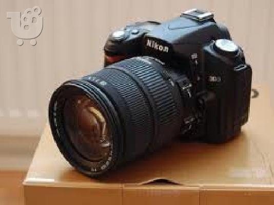 PoulaTo: Brand New Nikon D300