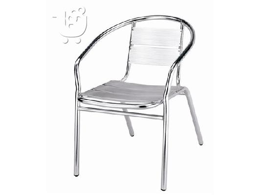PoulaTo: καρέκλες και τραπέζια