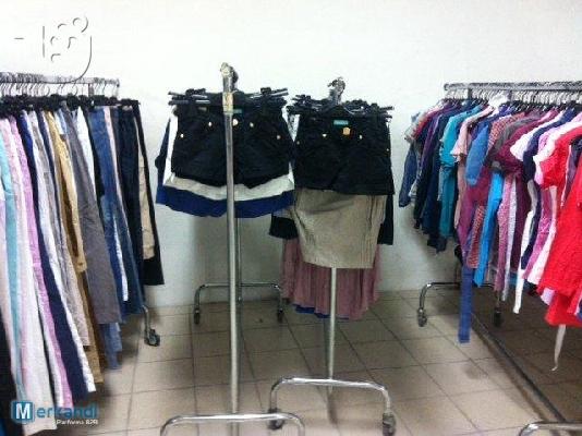 PoulaTo: Υπέροχο stock ρούχα στοκ προσφορές