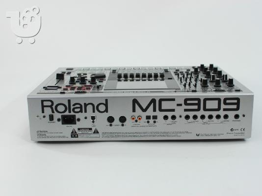 Roland MC909 Sampling Groove box.
