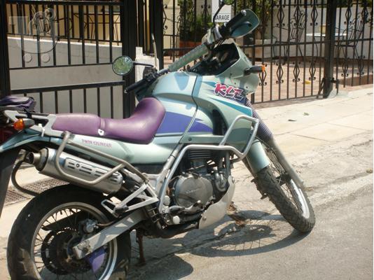 PoulaTo: KAWASAKI KLE 500 '94