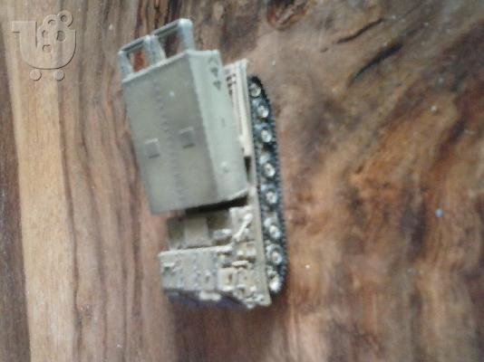 PoulaTo: 1/144 candoo MLRS ερημου