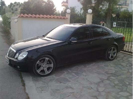 MERCEDES E 200 