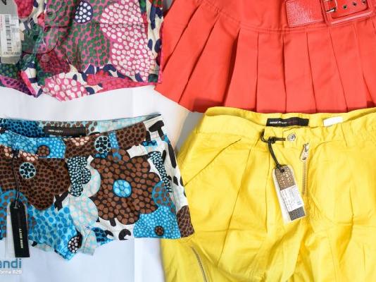Stock Outlet φθηνα επώνυμα ρούχα Miss Sixty φούστες και κοντά παντελόνια...