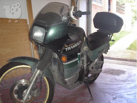 PoulaTo: HONDA Black Widow '99