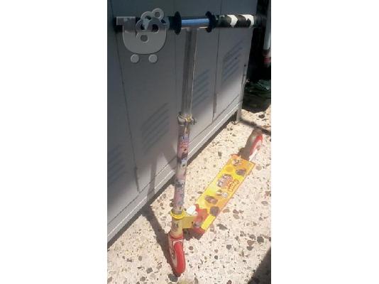 PoulaTo: Πατίνι σκούτερ,