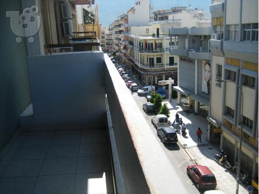 ΔΙΑΜΕΡΙΣΜΑ ΕΥΚΑΙΡΙΑ ΚΕΝΤΡΟ ΚΑΛΑΜΑΤΑΣ