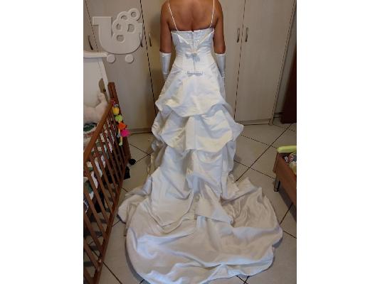 Νυφικό Costume By Demetrios