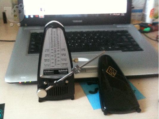 kithara cort me rocktron V10 enisxiti kai polla dwra