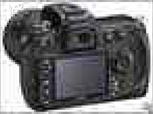 PoulaTo: (Nikon D300s Body soma)