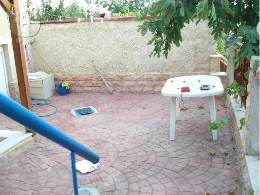 Πλήρως επιπλωμένο διαμέρισμα 50 τμ με 2 πάρκινγκ 