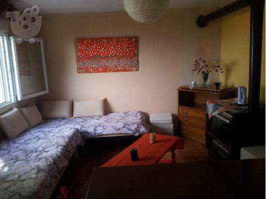 Μονοκατοικια 50τ.μ με 500τ.μ κτήμα 150μ απο τη θαλασσα