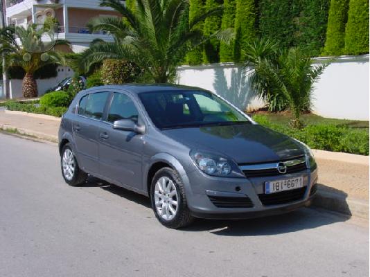 PoulaTo: Opel Astra '05