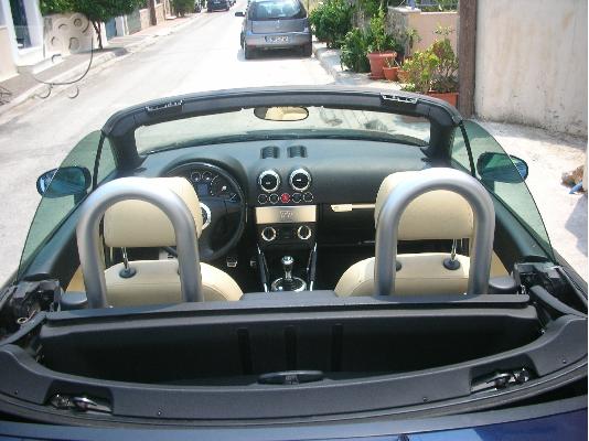 AUDI TT 