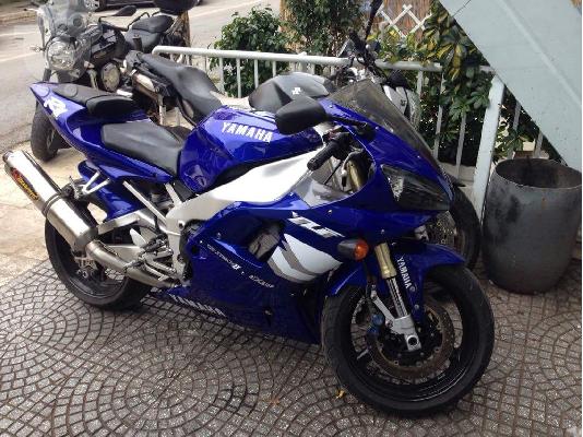 PoulaTo: YAMAHA YZF-R1 '99