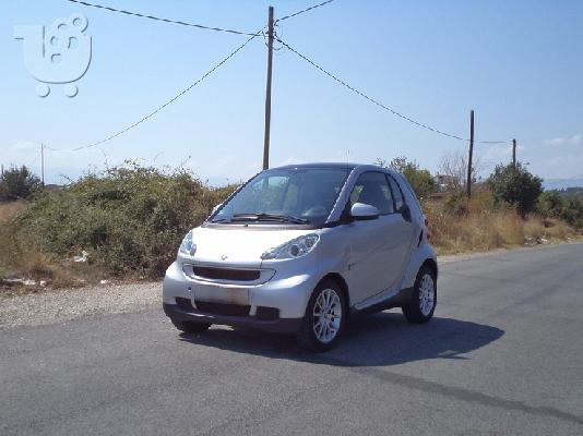 PoulaTo: SMART FORTWO '09