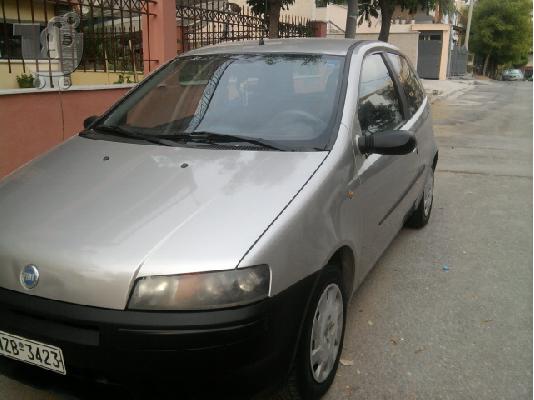 PoulaTo: FIAT PUNTO '01