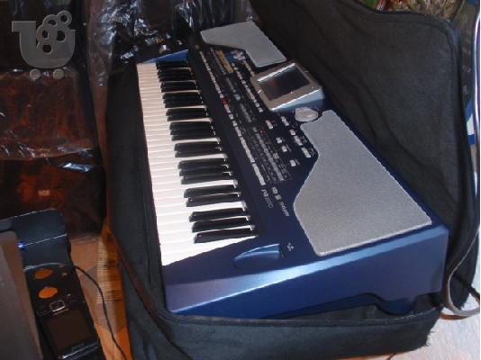 PoulaTo: KORG PA800