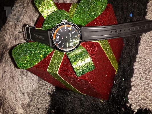 PoulaTo: Tommy hilfiger