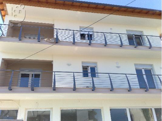 PoulaTo: Diamerisma sta Giannitsa