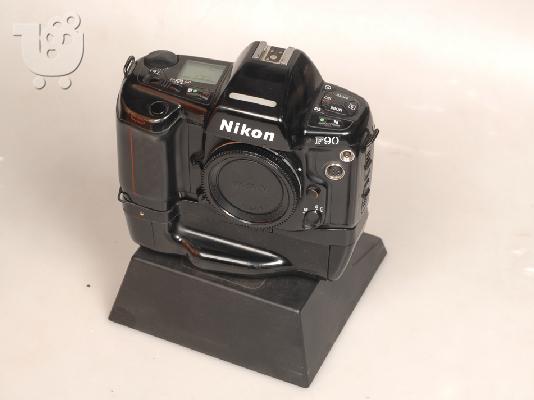 NIKON F90 ( BODY ) + MB-10 ( GRIP )