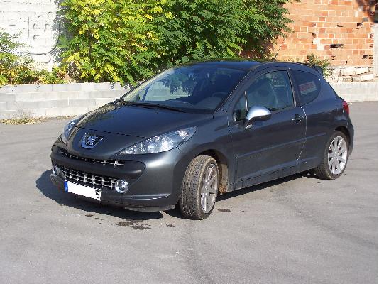 PoulaTo: PEUGEOT 207 '08