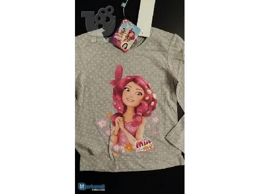 Στοκ των παιδικών ειδών ένδυσης μάρκας Disney