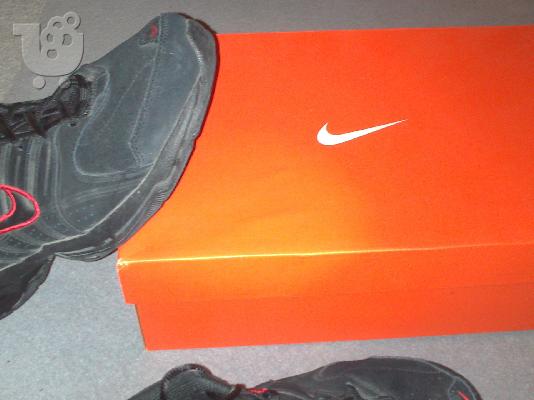 προσφορα για λιγες μερες αθλητικα nike και μποτες δερματινες...