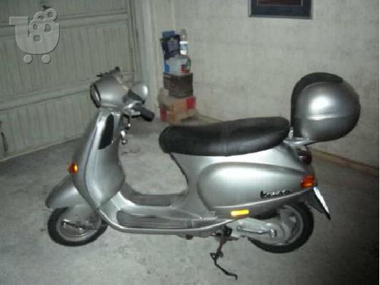 PoulaTo: PIAGGIO Vespa 125 ET4 '99